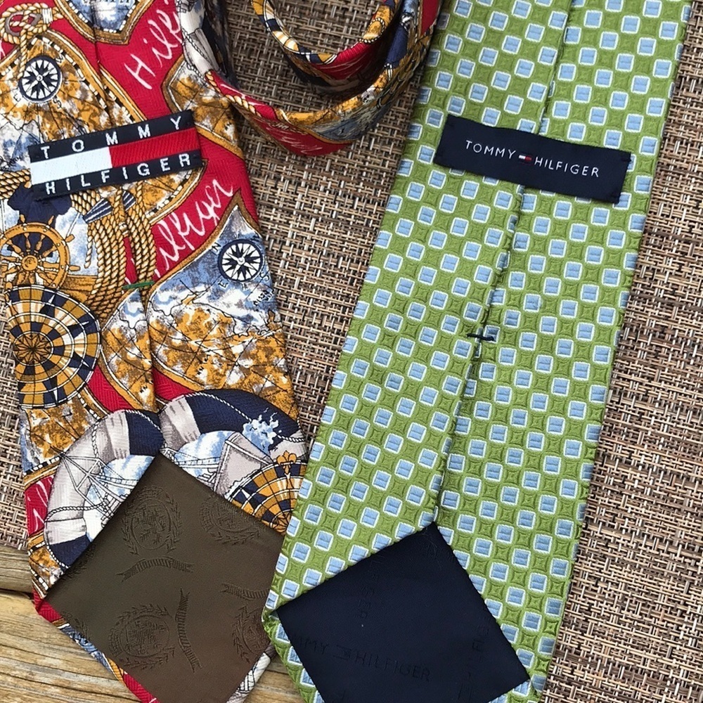 💚 Tommy Hilfiger Designer Tie Red Green Nautical - Picture 4 of 8